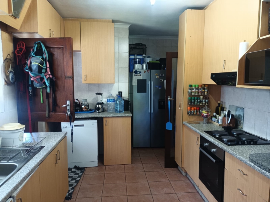 3 Bedroom Property for Sale in Kleinbegin Western Cape